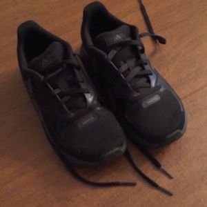 Adidas sneakers boys size 3